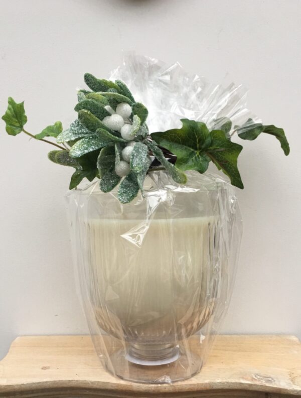 Luxury 3 Wick Glass Lantern Candle